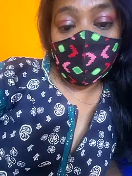 Snapshot of kanikasree chatting on 04.25.26 kanikasree online show from 04.25.26