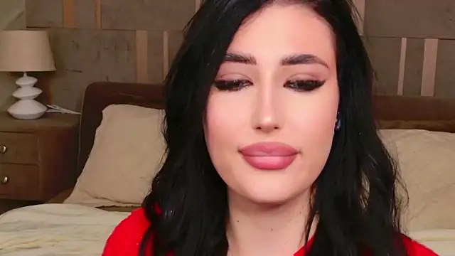 Snapshot of EmmaLawrens chatting on 09.11.25 EmmaLawrens online show from 09.11.25