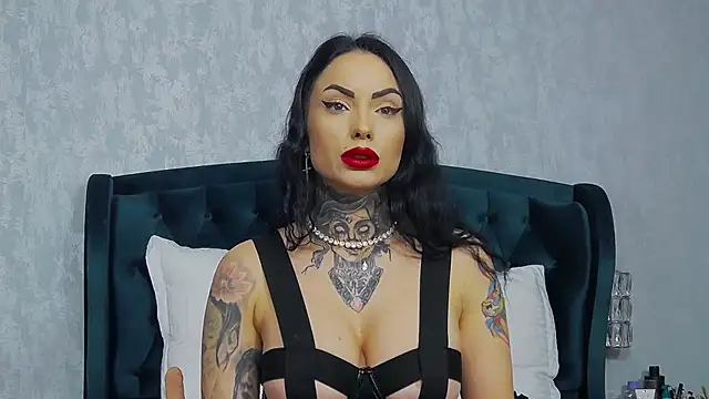 NataliaCristal online show from 12.04.25