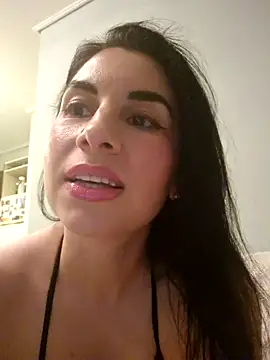 Tales-of-Mikaela online show from 01.31.25