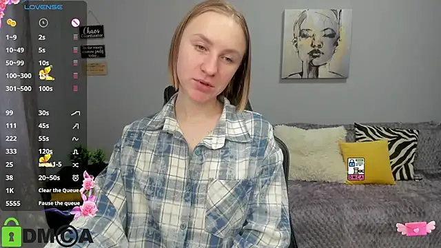 Snapshot of BeautyBlondy chatting on 04.23.26 BeautyBlondy online show from 04.23.26