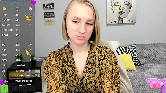 Snapshot of BeautyBlondy chatting on 07.20.26 BeautyBlondy online show from 07.20.26