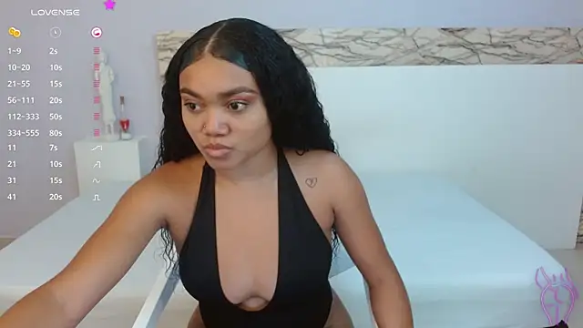 JasmineRose7 online show from 02.25.25