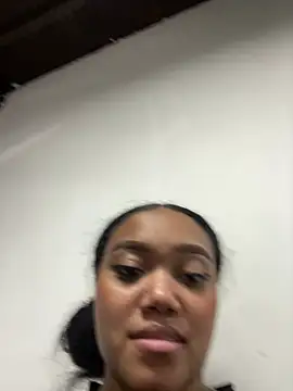 JasmineRose7 online show from 03.18.25