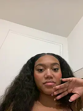 JasmineRose7 online show from 03.20.25