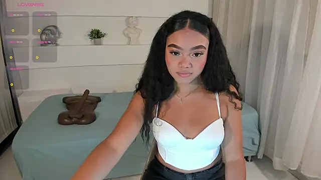 JasmineRose7 online show from 10.11.25