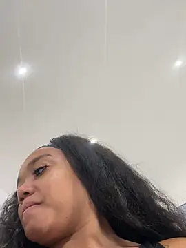 JasmineRose7 online show from 04.16.26