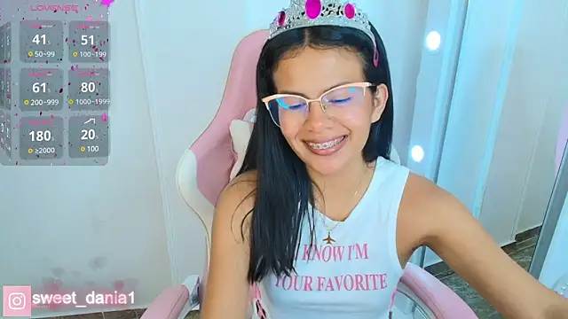 sweet dania  online show from 03.01.25