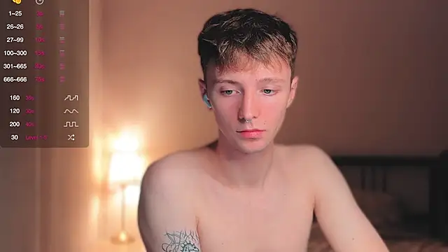 Snapshot of Calvin_Polanski chatting on 09.22.25 Calvin Polanski online show from 09.22.25