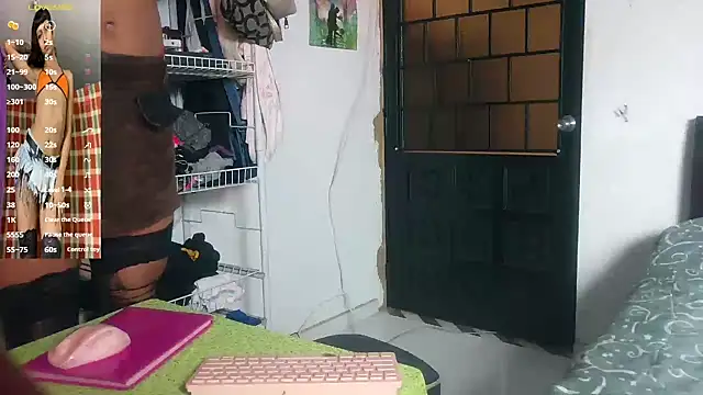 boysLittle online show from 03.04.26