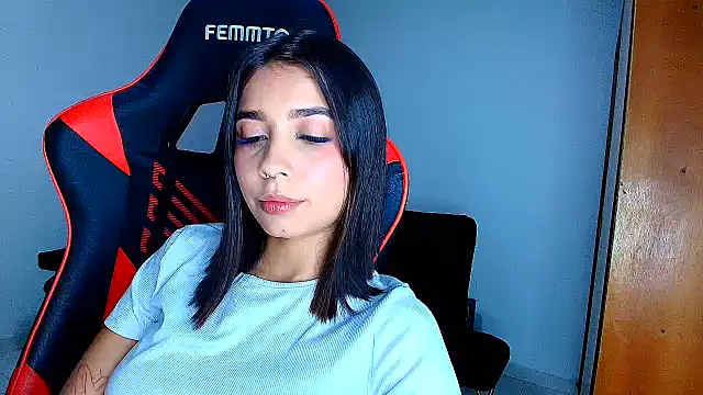 Rousse violett online show from 03.20.26