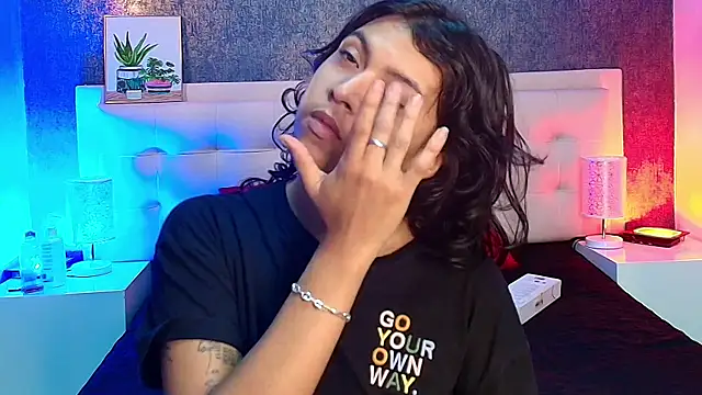 gabriela cortez online show from 02.28.25