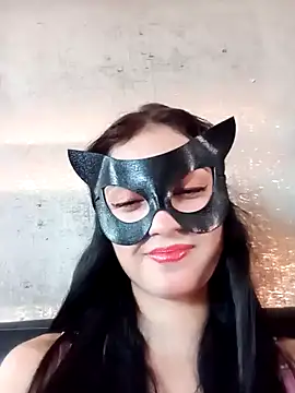 DULCE-LUNA  online show from 01.11.25