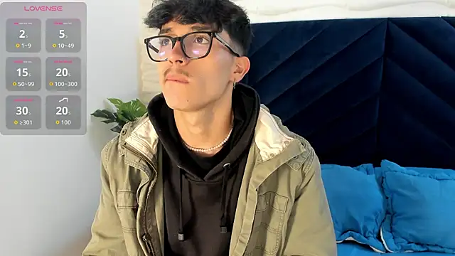 Snapshot of tim__fox chatting on 11.06.25 tim fox online show from 11.06.25