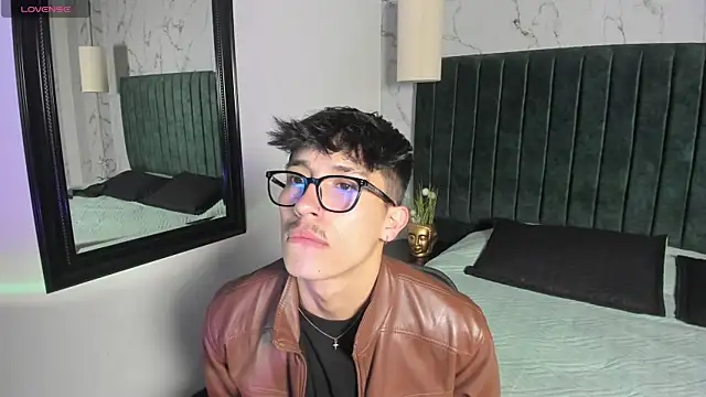 Snapshot of tim__fox chatting on 03.02.26 tim fox online show from 03.02.26