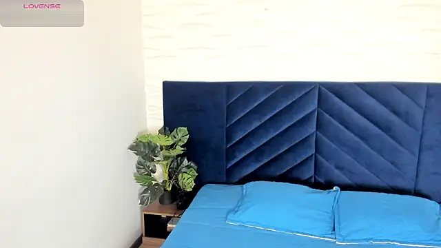 Snapshot of tim__fox chatting on 03.26.26 tim fox online show from 03.26.26