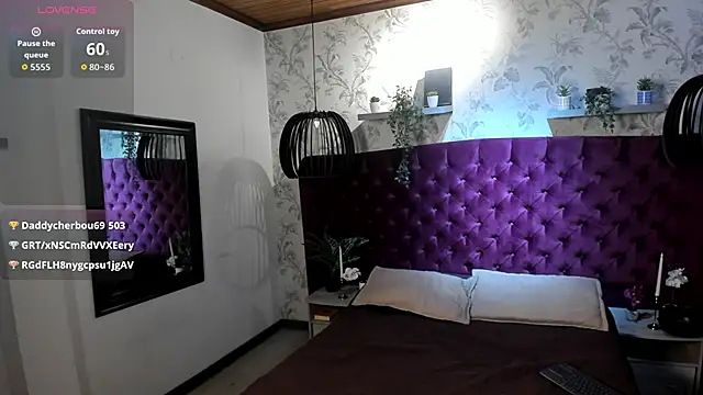 Snapshot of tim__fox chatting on 04.15.26 tim fox online show from 04.15.26