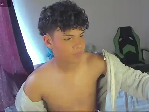 Snapshot of dani_angels__ chatting on 01.20.25 dani angels   online show from 01.20.25