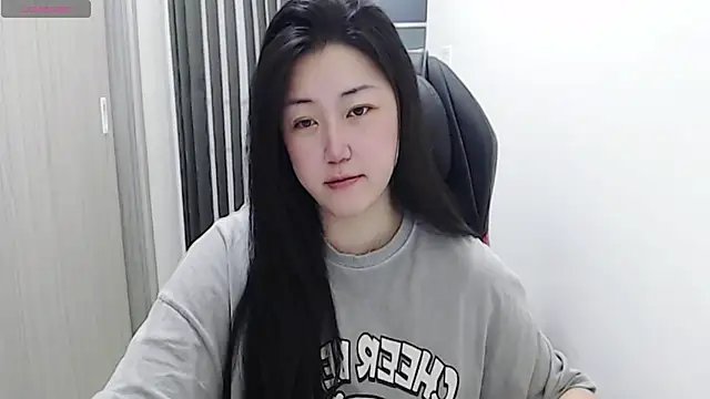 minnie9009 online show from 03.21.25