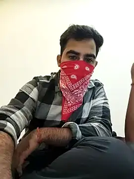 13lusty online show from 01.21.25