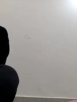 13lusty online show from 02.10.25