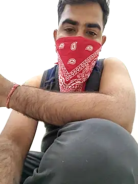 13lusty online show from 02.25.25