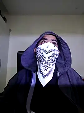 13lusty online show from 03.04.25