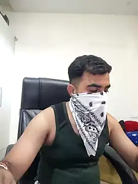 13lusty online show from 03.19.25