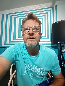 Snapshot of itsmeyes69 chatting on 02.05.25 itsmeyes69 online show from 02.05.25