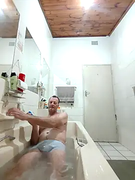 Snapshot of itsmeyes69 chatting on 03.21.25 itsmeyes69 online show from 03.21.25