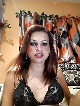 Snapshot of SANA-LEONI chatting on 07.09.26 SANA-LEONI online show from 07.09.26