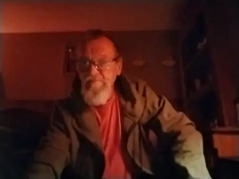 Snapshot of Aldick68 chatting on 02.21.25 Aldick68 online show from 02.21.25