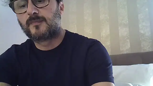 Snapshot of Cellino4 chatting on 01.30.25 Cellino4 online show from 01.30.25