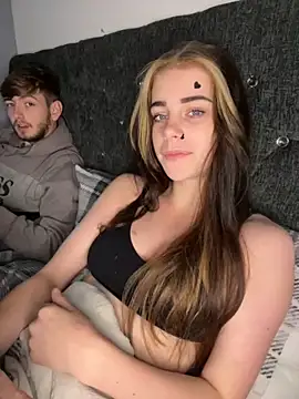 VioletxBlue online show from 10.15.25