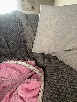 VioletxBlue online show from 02.01.26