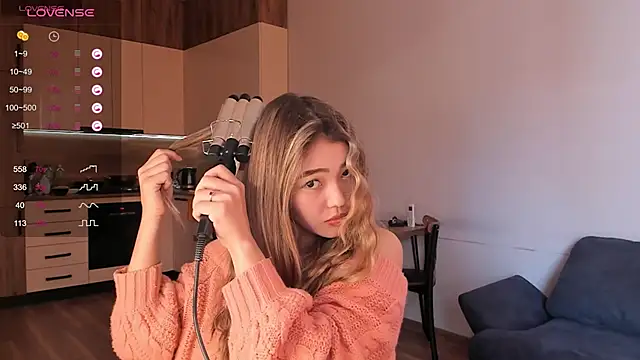 Snapshot of mirann chatting on 02.24.25 mirann online show from 02.24.25