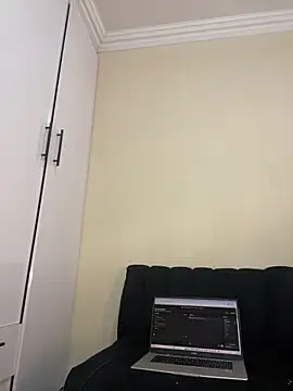 Snapshot of Barbie_Teddy chatting on 04.15.26 Barbie Teddy online show from 04.15.26