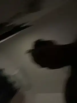 Snapshot of maikitoflow chatting on 03.11.25 maikitoflow online show from 03.11.25