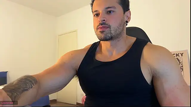 Snapshot of Lucasfit24 chatting on 06.08.26 Lucasfit24 online show from 06.08.26
