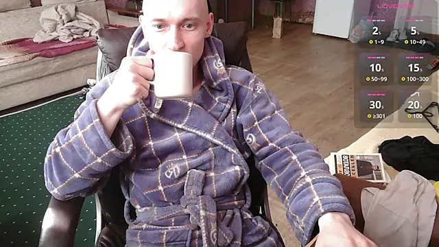 Snapshot of johnny_positive chatting on 04.26.26 johnny positive online show from 04.26.26