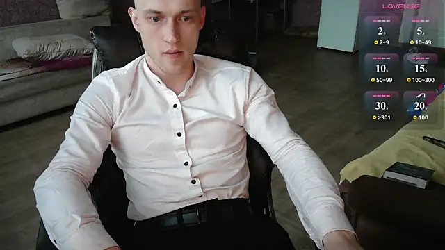 Snapshot of johnny_positive chatting on 05.05.26 johnny positive online show from 05.05.26