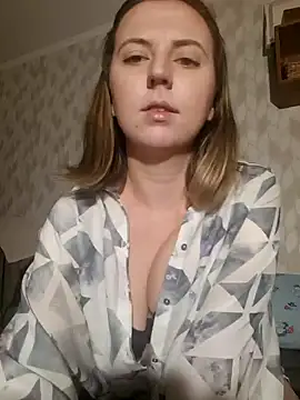 Melenka online show from 01.30.25