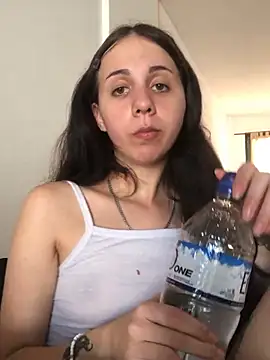 Snapshot of w4xxita chatting on 01.22.25 w4xxita online show from 01.22.25