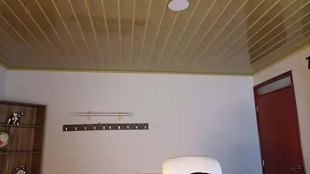 Renaxi Smith online show from 03.12.26