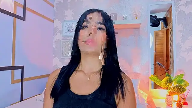 Snapshot of CharlotteGraay chatting on 01.07.26 CharlotteGraay online show from 01.07.26