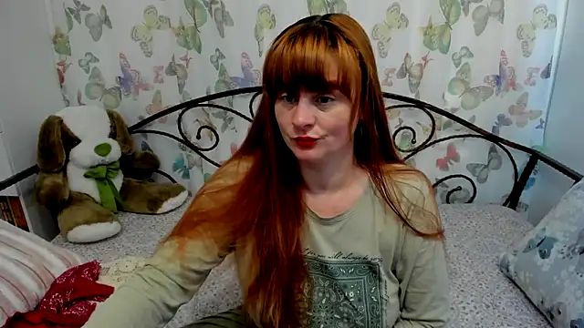 Snapshot of NightWish_Lorena chatting on 06.19.26 NightWish Lorena online show from 06.19.26