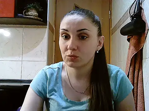 Snapshot of Yuliia30 chatting on 02.04.26 Yuliia30 online show from 02.04.26