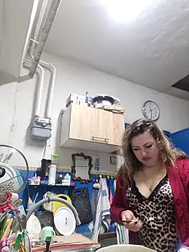 Jyleta online show from 10.31.25