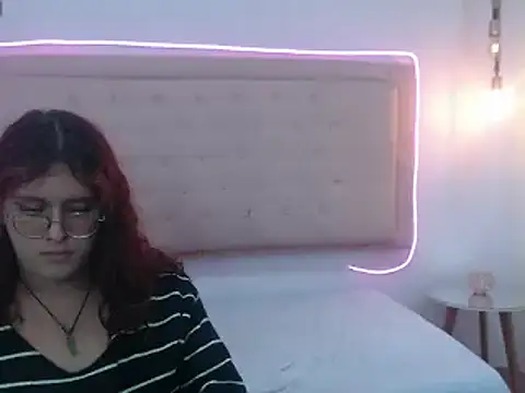 kathepickmanx online show from 03.16.25