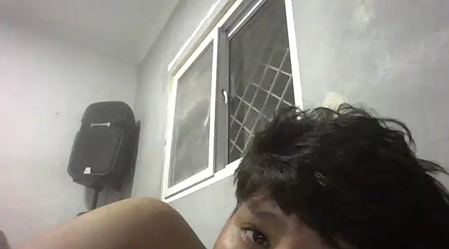 Snapshot of it0z_klk chatting on 01.22.25 it0z klk online show from 01.22.25